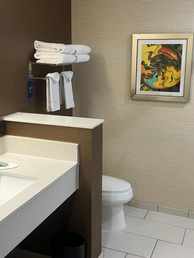 Fairfield Inn & Suites By Marriott Austin Buda Extérieur photo