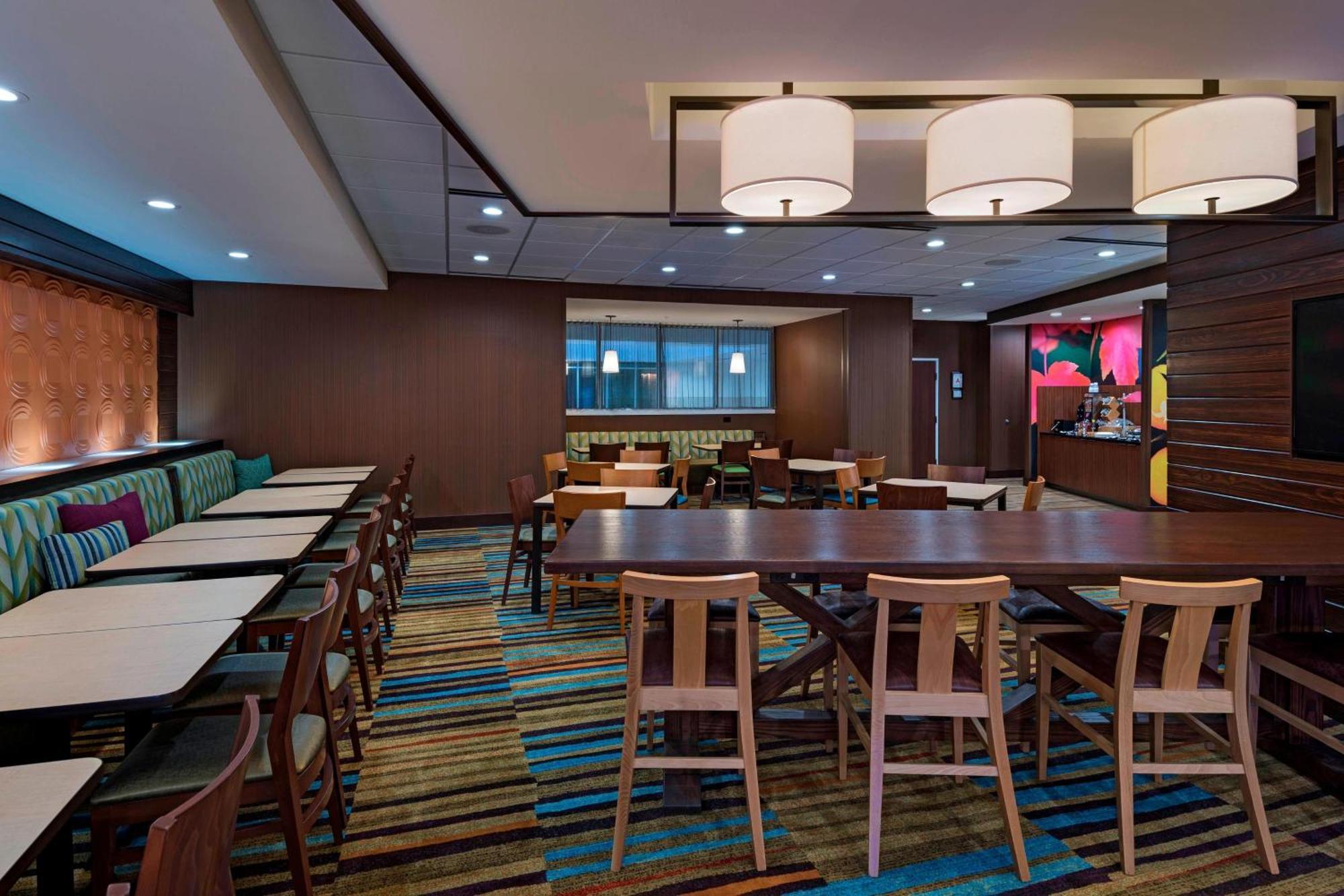 Fairfield Inn & Suites By Marriott Austin Buda Extérieur photo